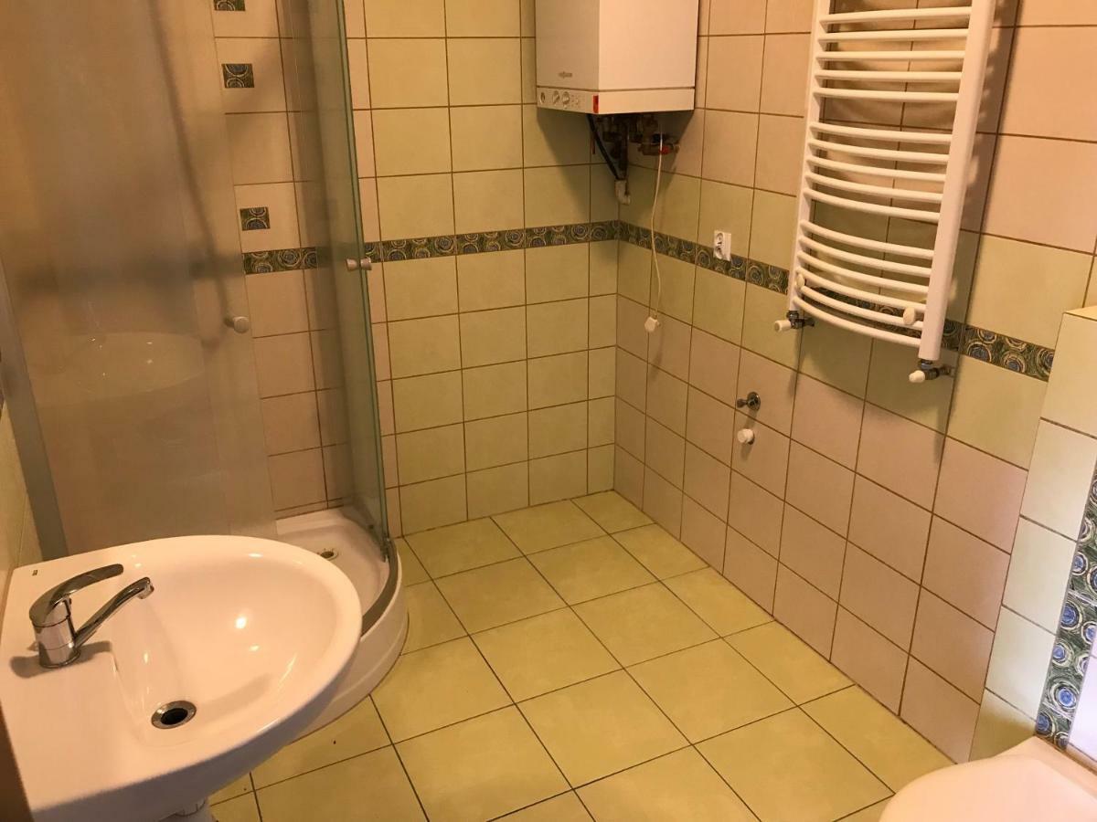 Tanie Spanie Międzylesie Exteriör bild